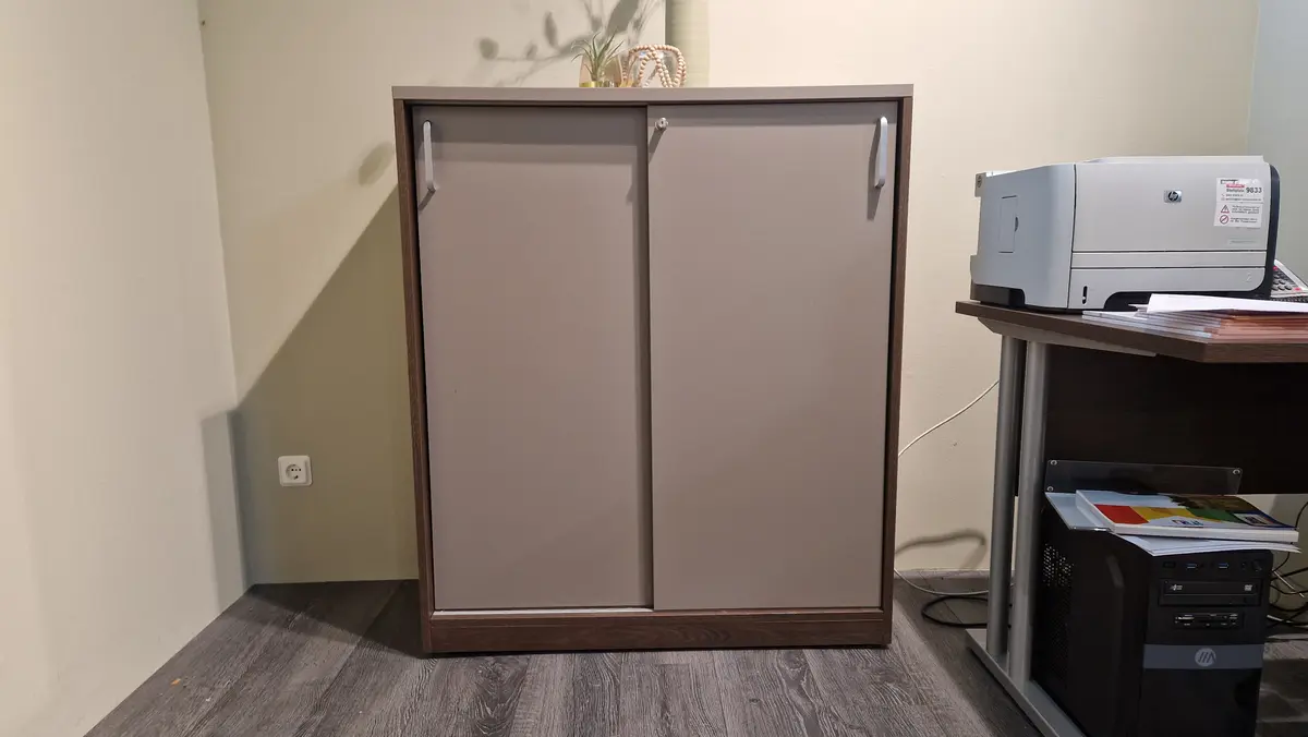 Schiebetürenschrank